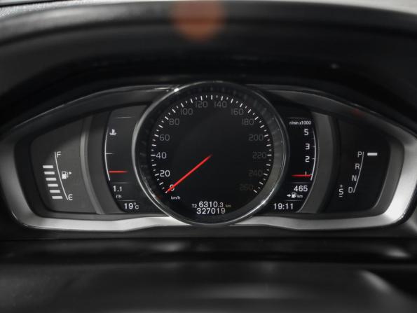 Volvo XC60 I Рестайлинг с пробегом 2016 года, цена 1 539 000 рублей, 326871 км, внедорожник, Автокод Объявления