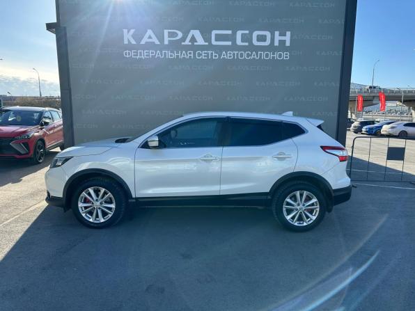 Nissan Qashqai II с пробегом 2017 года, цена 1 395 000 рублей, 178138 км, внедорожник, Автокод Объявления