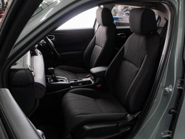 Honda Vezel II Рестайлинг с пробегом 2024 года, цена 2 839 000 рублей, 37008 км, внедорожник, Автокод Объявления
