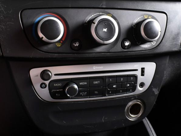 Renault Megane III Рестайлинг с пробегом 2014 года, цена 435 995 рублей, 210328 км, хэтчбек, Автокод Объявления