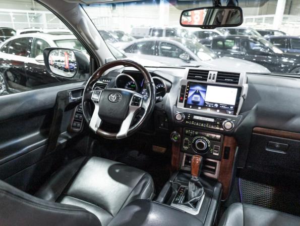 Toyota Land Cruiser Prado 150 Series Рестайлинг 1 с пробегом 2014 года, цена 3 100 989 рублей, 228711 км, внедорожник, Автокод Объявления