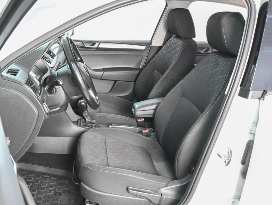 Skoda Rapid I Рестайлинг Ростов-на-Дону  - изображение 10