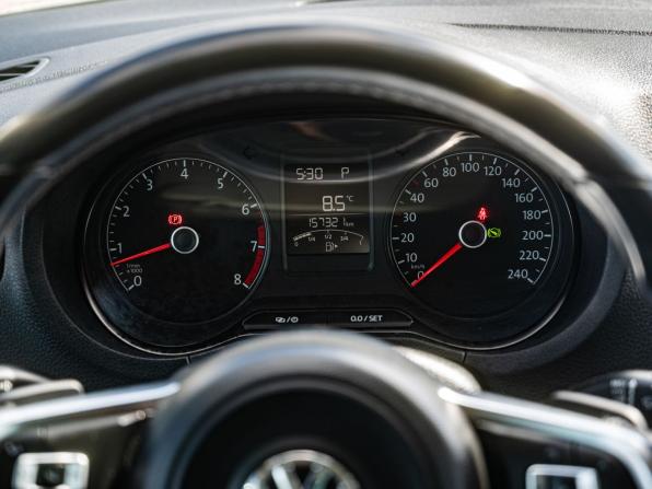 Volkswagen Polo V Рестайлинг с пробегом 2018 года, цена 1 320 000 рублей, 157321 км, седан, Автокод Объявления