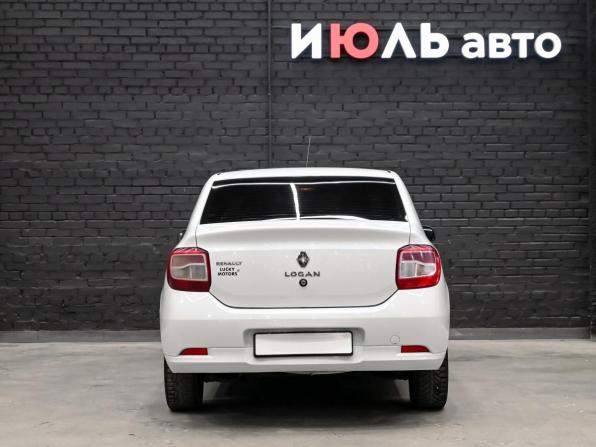 Renault Logan II Рестайлинг с пробегом 2019 года, цена 550 000 рублей, 634552 км, седан, Автокод Объявления