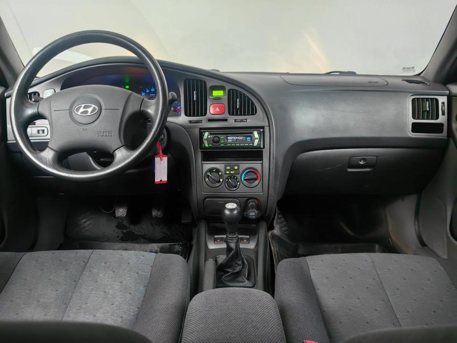 Hyundai Elantra III (XD2) Рестайлинг Москва  - изображение 6