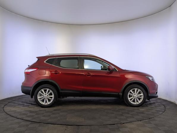 Nissan Qashqai II с пробегом 2016 года, цена 1 850 000 рублей, 65531 км, внедорожник, Автокод Объявления