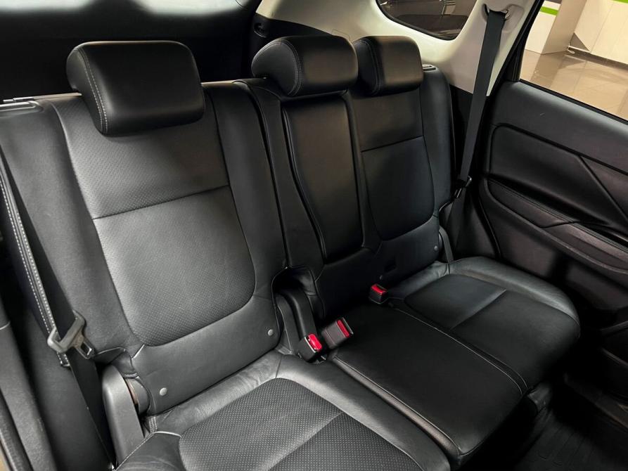 Mitsubishi Outlander III Рестайлинг 2 Тверь  - изображение 12