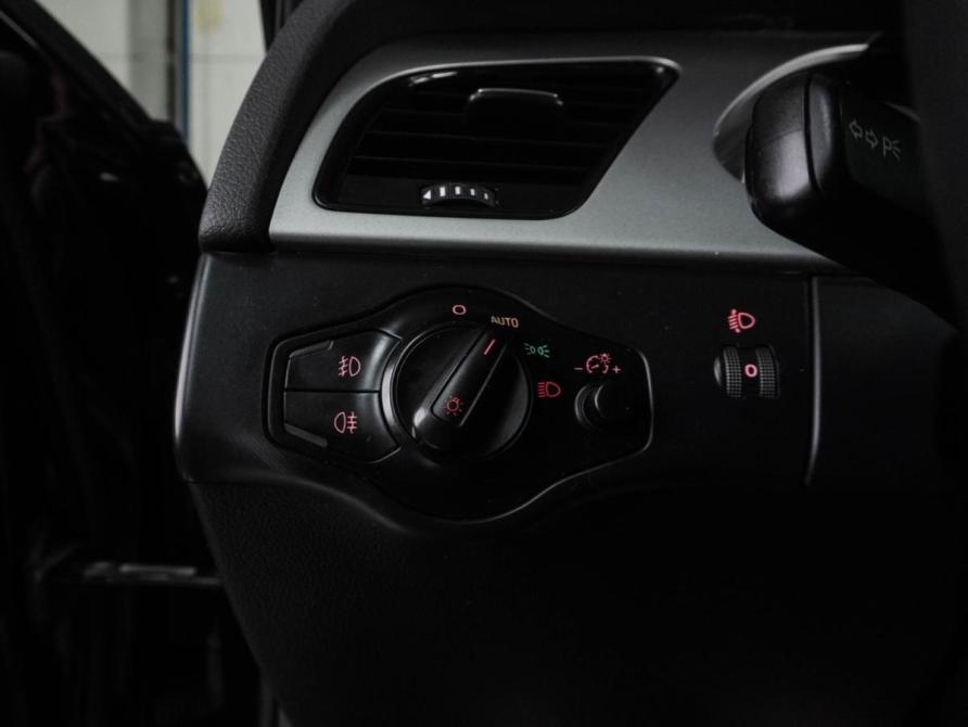 Audi A4 IV (B8) Воронеж  - изображение 12