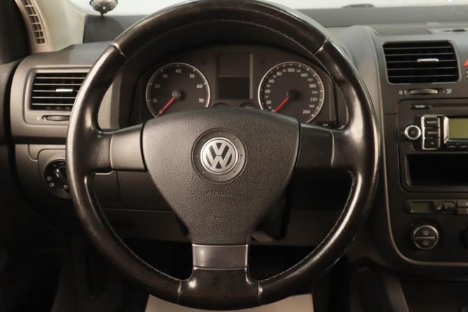 Volkswagen Golf V с пробегом 2008 года, цена 719 000 рублей, 135000 км, хэтчбек, Автокод Объявления