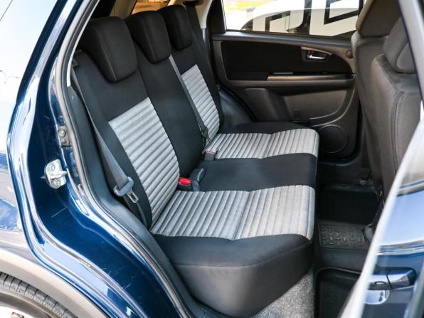 Suzuki SX4 I (Classic) Рестайлинг с пробегом 2009 года, цена 649 000 рублей, 263007 км, хэтчбек, Автокод Объявления