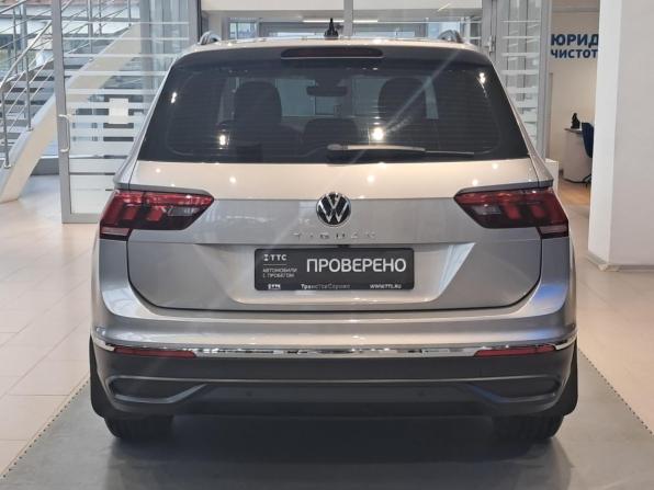 Volkswagen Tiguan II Рестайлинг с пробегом 2021 года, цена 2 674 000 рублей, 80864 км, внедорожник, Автокод Объявления