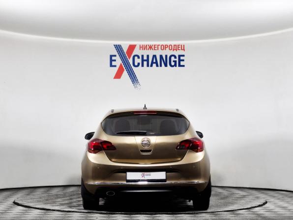 Opel Astra J Рестайлинг с пробегом 2013 года, цена 699 000 рублей, 170825 км, хэтчбек, Автокод Объявления