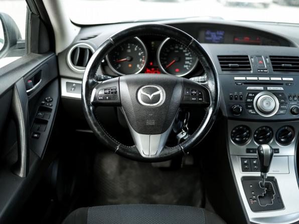 Mazda 3 II (BL) Рестайлинг с пробегом 2011 года, цена 779 000 рублей, 215278 км, седан, Автокод Объявления