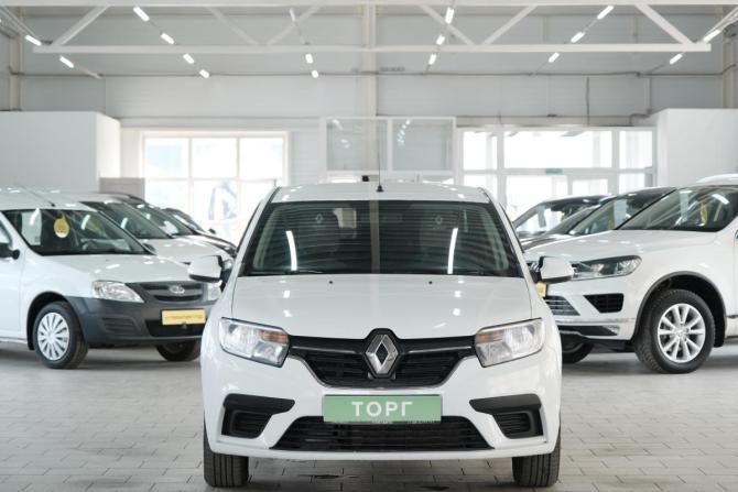 Renault Logan II Рестайлинг с пробегом 2021 года, цена 749 000 рублей, 268000 км, седан, Автокод Объявления
