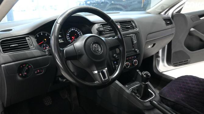Volkswagen Jetta VI с пробегом 2014 года, цена 935 000 рублей, 220995 км, седан, Автокод Объявления