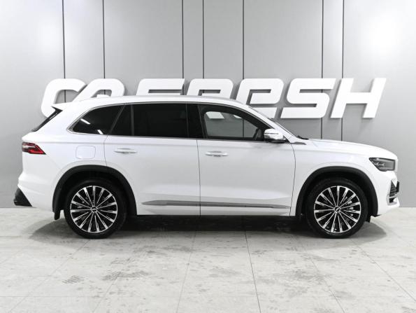 Geely Monjaro I Рестайлинг 2 с пробегом 2025 года, цена 4 199 000 рублей, 15037 км, внедорожник, Автокод Объявления