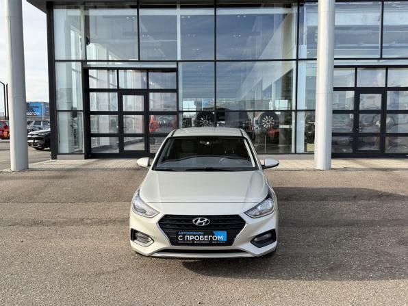 Hyundai Solaris II с пробегом 2019 года, цена 1 380 000 рублей, 62927 км, седан, Автокод Объявления