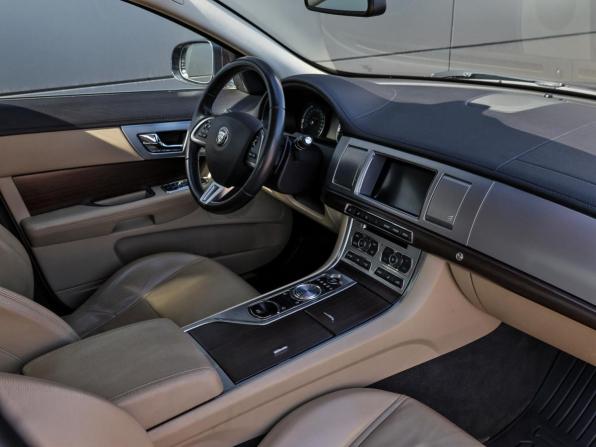 Jaguar XF I Рестайлинг с пробегом 2014 года, цена 1 580 000 рублей, 104989 км, седан, Автокод Объявления