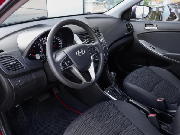 Hyundai Solaris I Рестайлинг с пробегом 2016 года, цена 1 049 000 рублей, 93448 км, седан, Автокод Объявления