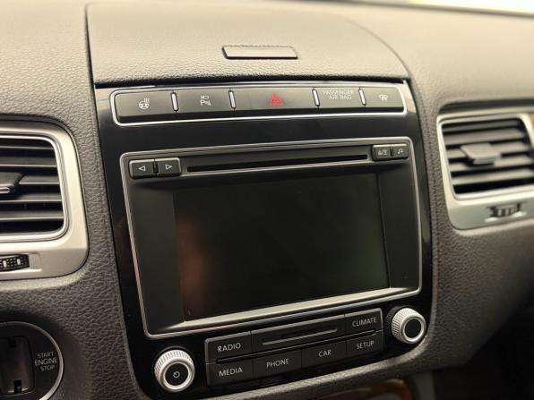 Volkswagen Touareg II Рестайлинг с пробегом 2015 года, цена 2 845 000 рублей, 144475 км, внедорожник, Автокод Объявления