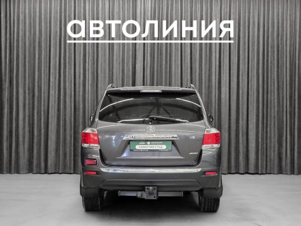Toyota Highlander II (XU40) Рестайлинг с пробегом 2011 года, цена 2 059 000 рублей, 182000 км, внедорожник, Автокод Объявления