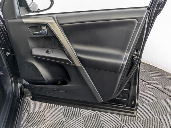 Toyota RAV4 IV (XA40) с пробегом 2015 года, цена 2 095 000 рублей, 199307 км, внедорожник, Автокод Объявления