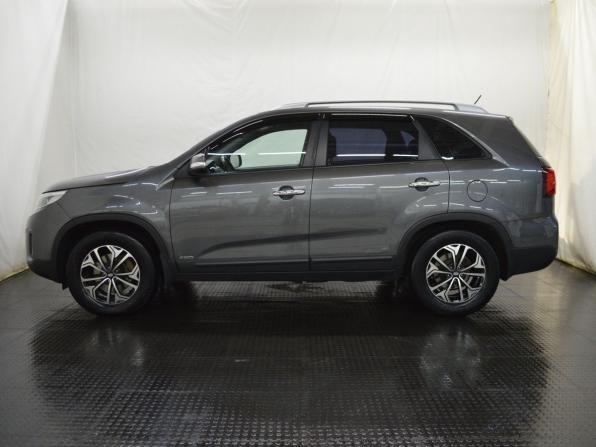 Kia Sorento II Рестайлинг с пробегом 2018 года, цена 2 044 000 рублей, 111528 км, внедорожник, Автокод Объявления