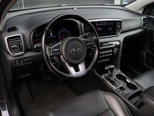 Kia Sportage IV Рестайлинг с пробегом 2021 года, цена 3 100 000 рублей, 63725 км, внедорожник, Автокод Объявления