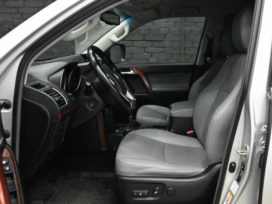 Toyota Land Cruiser Prado 150 Series Рестайлинг 1 Екатеринбург  - изображение 10