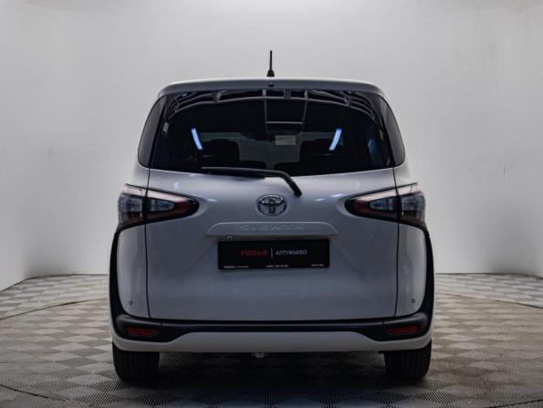 Toyota Sienta II с пробегом 2017 года, цена 1 460 000 рублей, 76934 км, компактвэн, Автокод Объявления