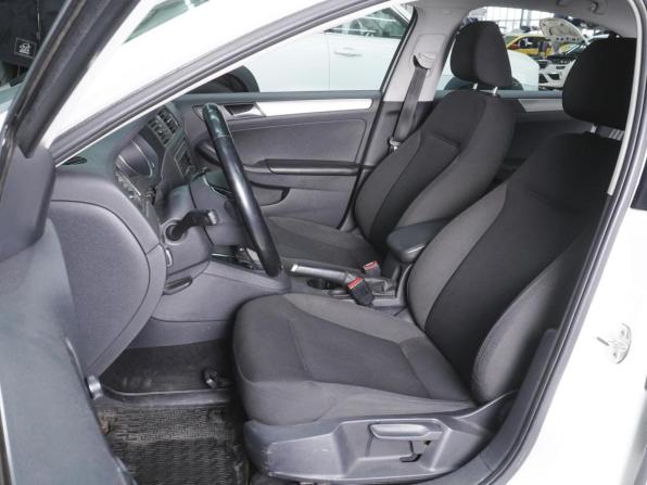 Volkswagen Jetta VI Рестайлинг с пробегом 2016 года, цена 1 210 000 рублей, 166539 км, седан, Автокод Объявления