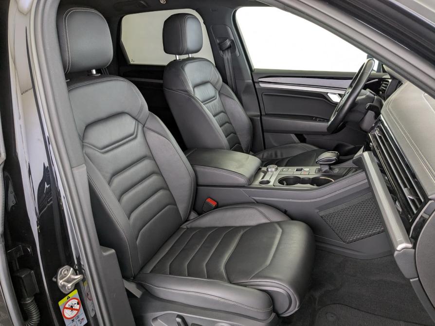 Volkswagen Touareg III Москва  - изображение 24