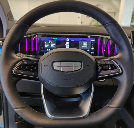 Geely Atlas II с пробегом 2025 года, цена 3 390 000 рублей, 3794 км, внедорожник, Автокод Объявления