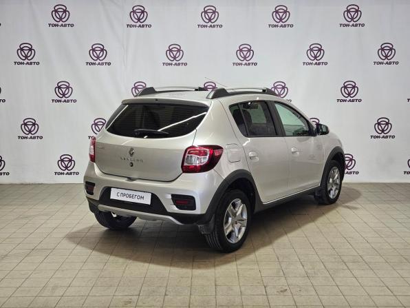 Renault Sandero II Рестайлинг с пробегом 2019 года, цена 1 148 000 рублей, 75655 км, хэтчбек, Автокод Объявления