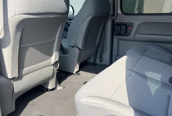 Hyundai H-1 II Рестайлинг 2 с пробегом 2021 года, цена 2 970 000 рублей, 119684 км, минивэн, Автокод Объявления
