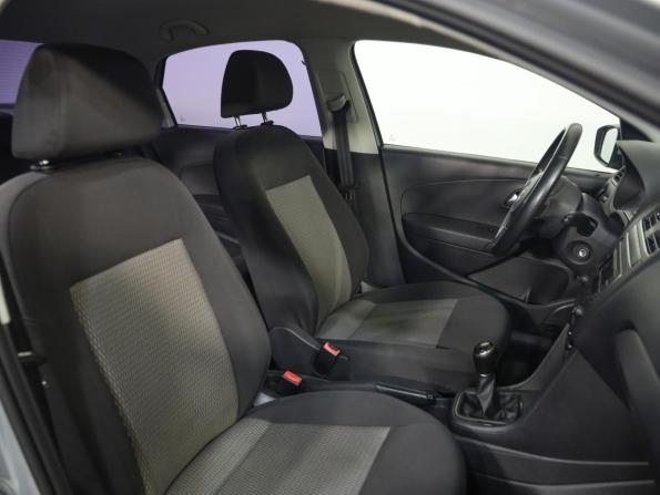 Volkswagen Polo V с пробегом 2014 года, цена 989 000 рублей, 139158 км, седан, Автокод Объявления