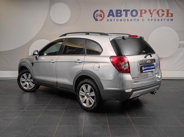 Chevrolet Captiva I с пробегом 2011 года, цена 555 000 рублей, 364158 км, внедорожник, Автокод Объявления