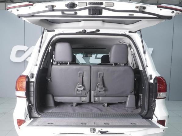 Toyota Land Cruiser 200 Series с пробегом 2007 года, цена 2 815 000 рублей, 179125 км, внедорожник, Автокод Объявления
