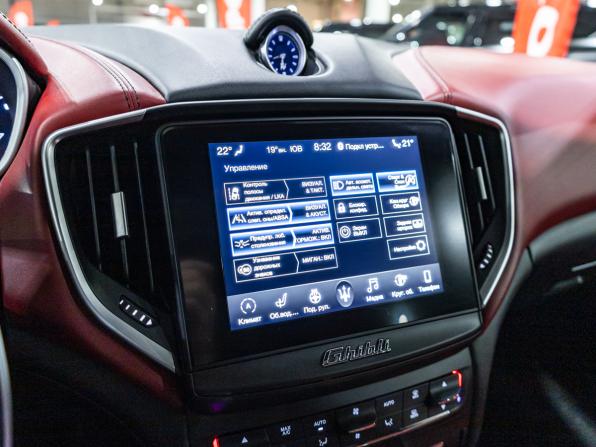 Maserati Ghibli III Рестайлинг с пробегом 2019 года, цена 5 500 000 рублей, 53026 км, седан, Автокод Объявления