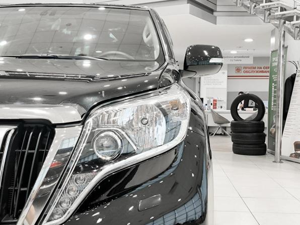 Toyota Land Cruiser Prado 150 Series Рестайлинг 1 с пробегом 2015 года, цена 3 090 000 рублей, 233000 км, внедорожник, Автокод Объявления