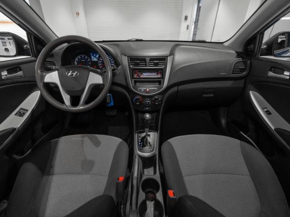 Hyundai Solaris I с пробегом 2013 года, цена 830 000 рублей, 104547 км, седан, Автокод Объявления