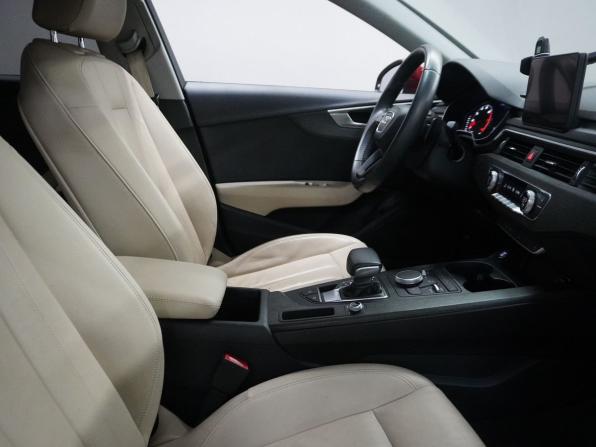 Audi A4 V (B9) с пробегом 2019 года, цена 2 295 000 рублей, 104677 км, седан, Автокод Объявления