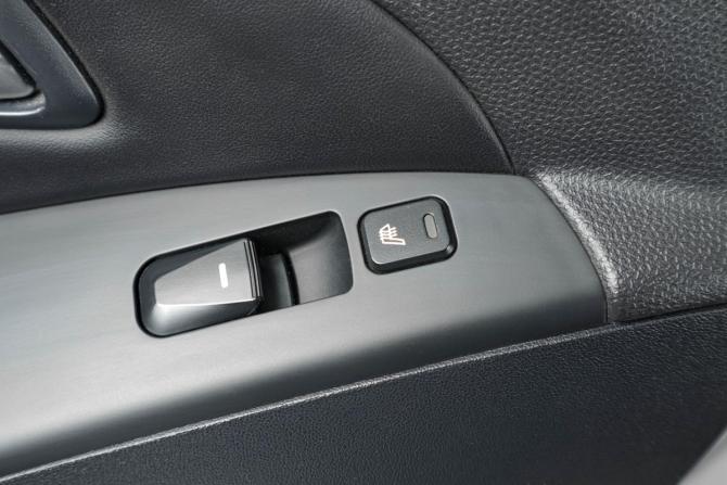 Hyundai ix35 I Рестайлинг с пробегом 2014 года, цена 1 359 000 рублей, 224300 км, внедорожник, Автокод Объявления