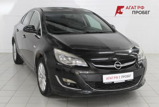 Opel Astra J Рестайлинг с пробегом 2013 года, цена 530 000 рублей, 201857 км, седан, Автокод Объявления