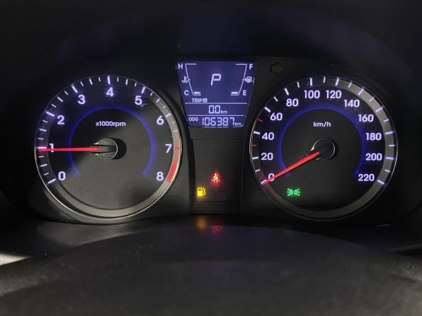 Hyundai Solaris I с пробегом 2012 года, цена 720 000 рублей, 106386 км, хэтчбек, Автокод Объявления