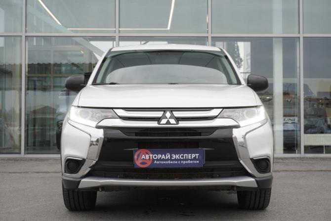 Mitsubishi Outlander III Рестайлинг 2 с пробегом 2017 года, цена 1 985 000 рублей, 72248 км, внедорожник, Автокод Объявления