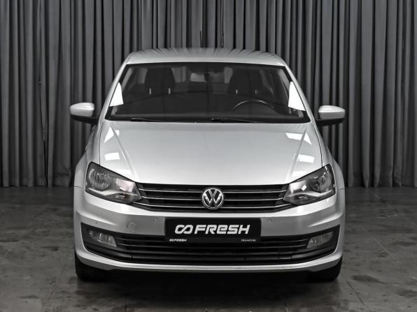 Volkswagen Polo V Рестайлинг с пробегом 2016 года, цена 1 199 000 рублей, 158530 км, седан, Автокод Объявления