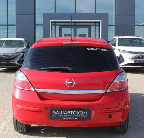 Opel Astra H Рестайлинг с пробегом 2010 года, цена 550 000 рублей, 240646 км, хэтчбек, Автокод Объявления