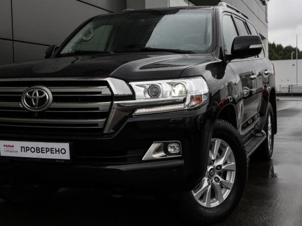 Toyota Land Cruiser 200 Series Рестайлинг 2 с пробегом 2018 года, цена 6 650 000 рублей, 162091 км, внедорожник, Автокод Объявления