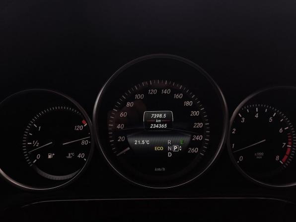 Mercedes-Benz E-Класс IV (W212 S212 C207) Рестайлинг с пробегом 2013 года, цена 1 550 000 рублей, 234329 км, седан, Автокод Объявления